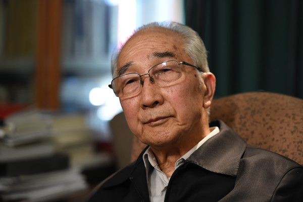 靳尚谊