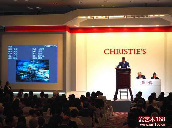 佳士得春拍总成交24.5亿港元 赵无极油画拍出天价